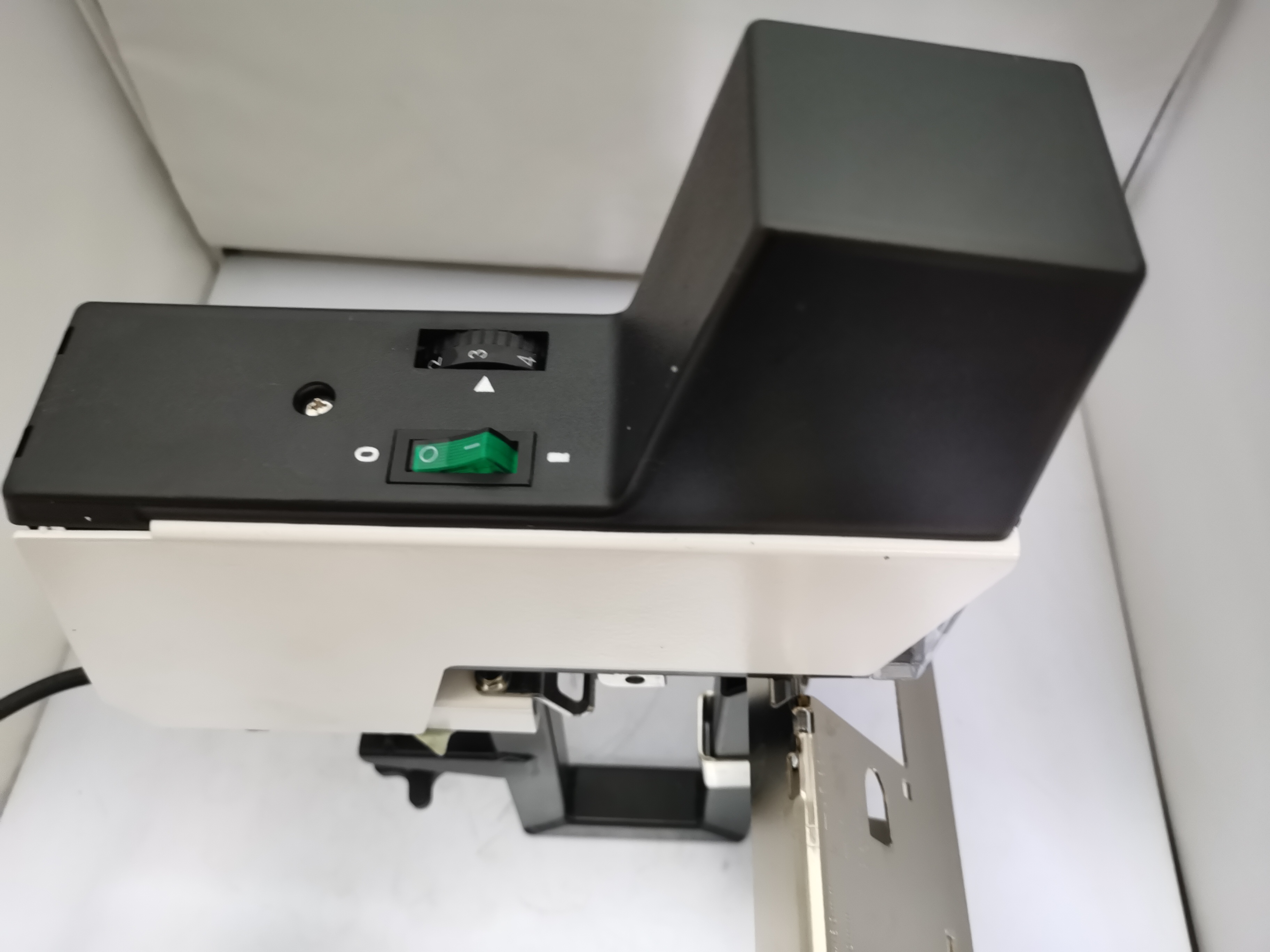 106 heavy-duty electric Level  - огляд і ціна Electric Stapler Heavy